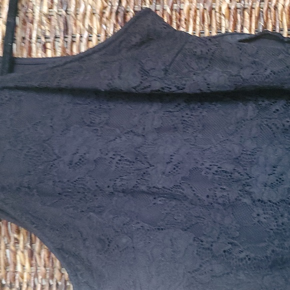 new pics! Bllack dress - Picture 3 of 14